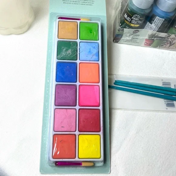 PLAID FOLK ART GIFT SET - Picture 2 of 14